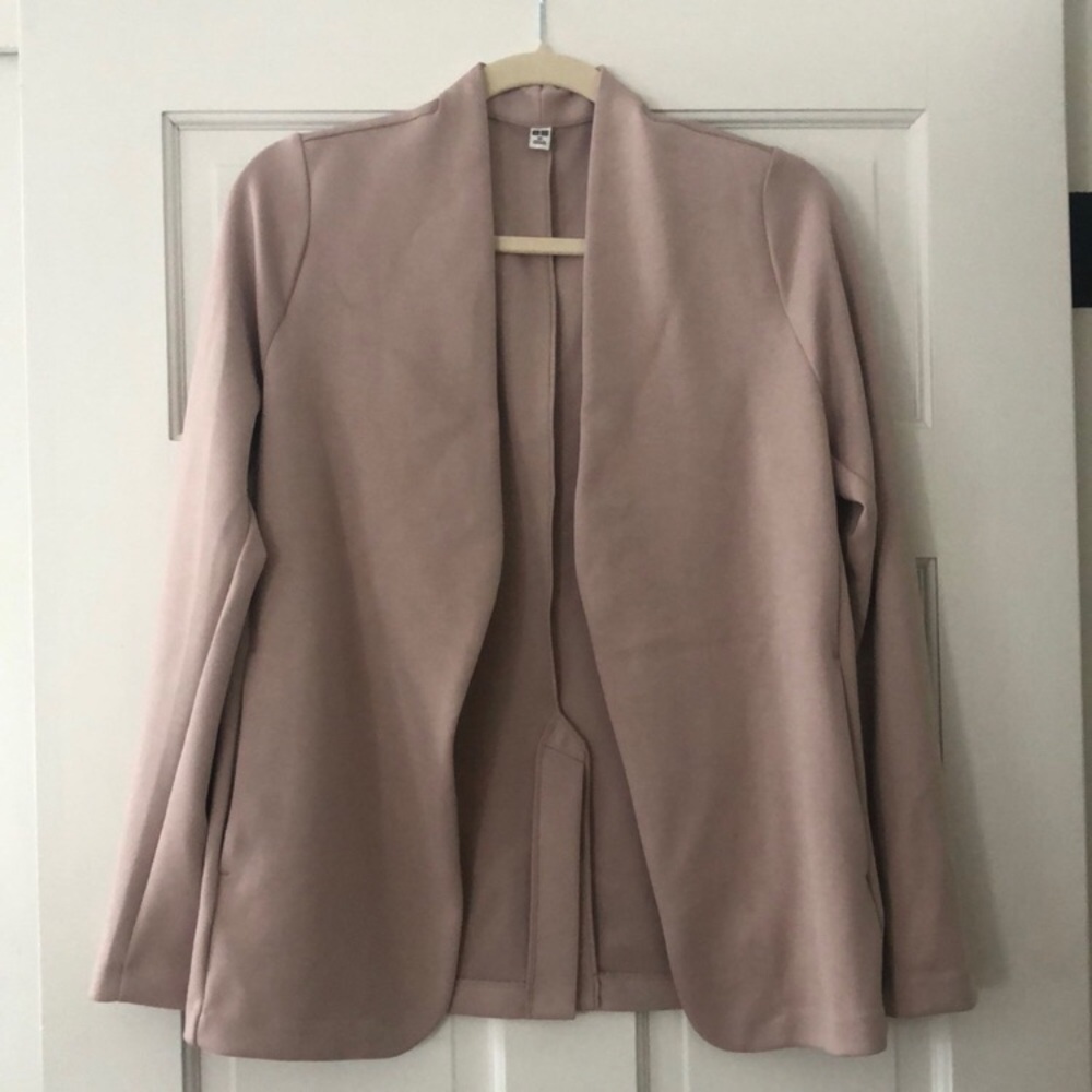 Uniqlo Blush Blazer